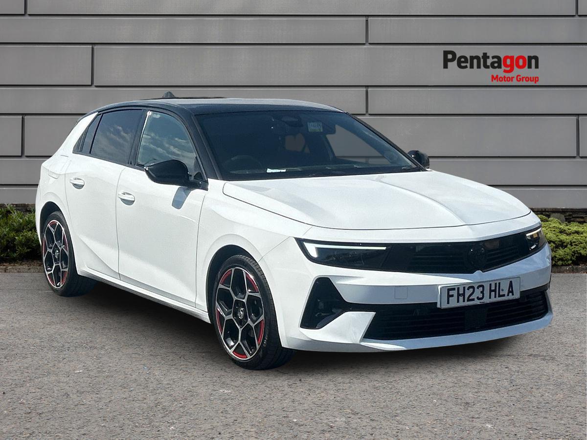 Main listing image - Vauxhall Astra