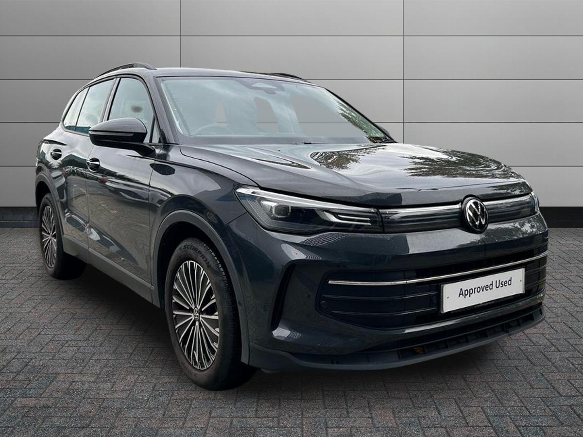 Main listing image - Volkswagen Tiguan
