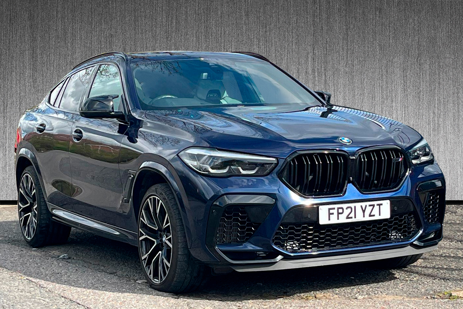 Main listing image - BMW X6 M