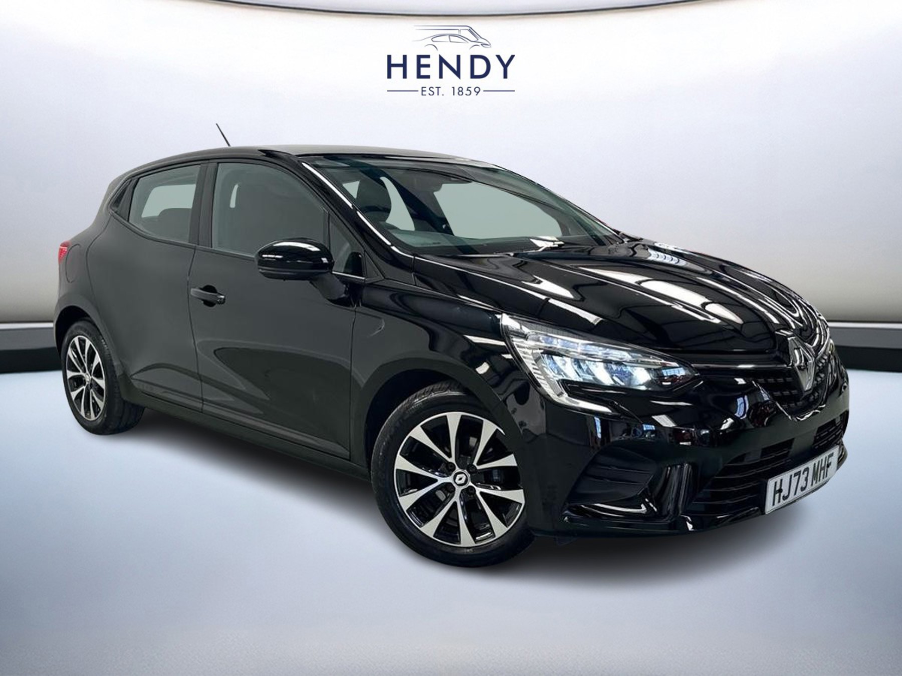 Main listing image - Renault Clio
