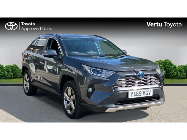 Main listing image - Toyota RAV4