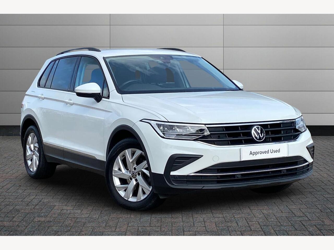Main listing image - Volkswagen Tiguan