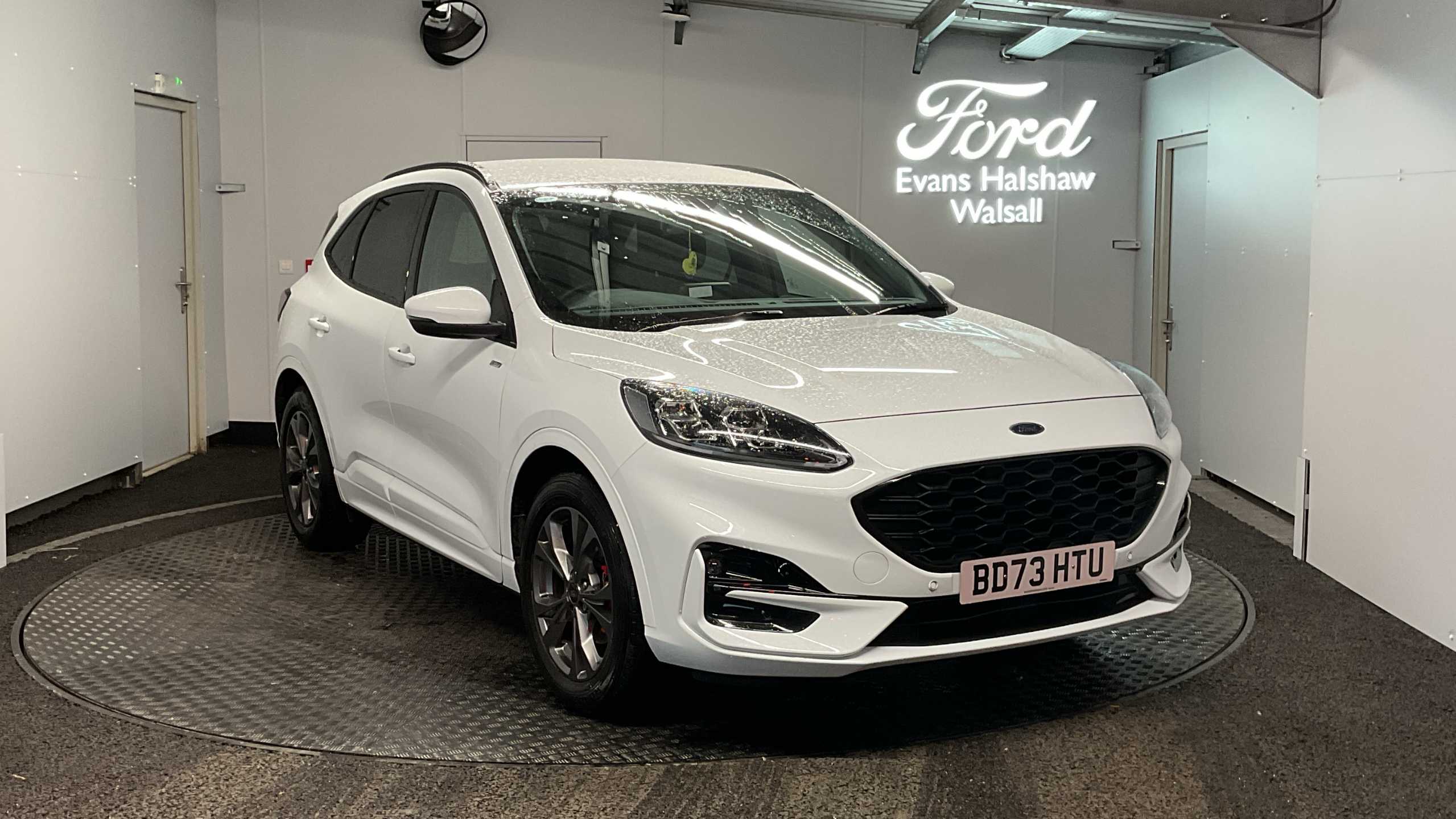 Main listing image - Ford Kuga