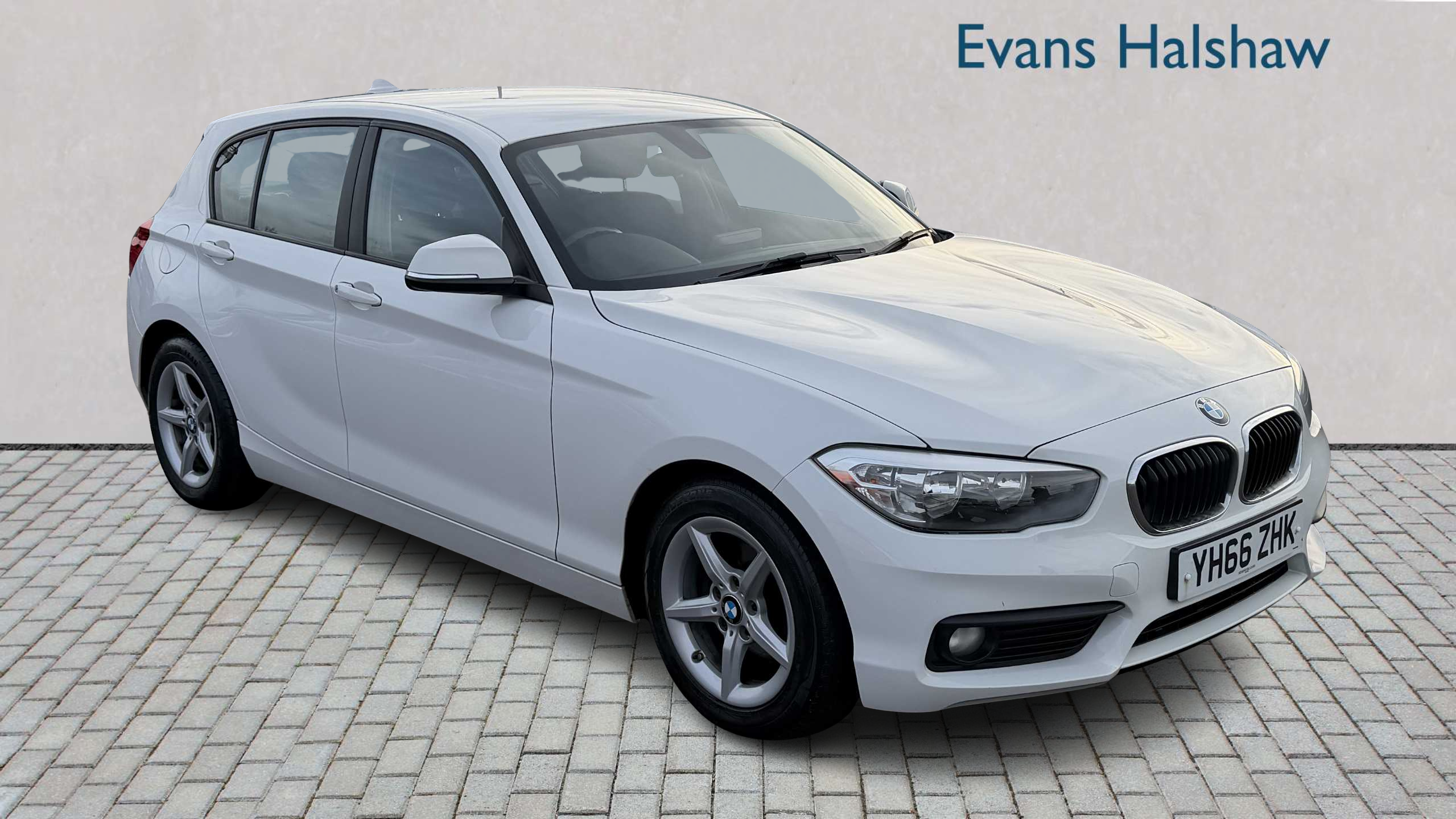 Main listing image - BMW 1 Series