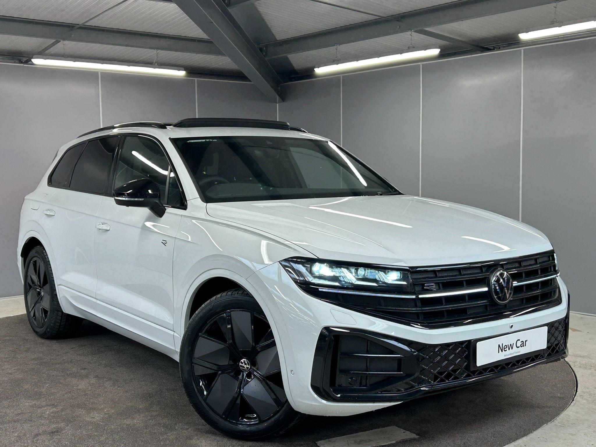 Main listing image - Volkswagen Touareg