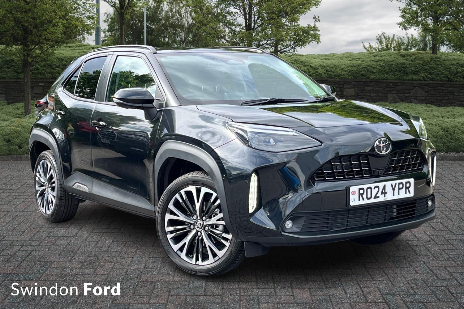 Main listing image - Toyota Yaris Cross
