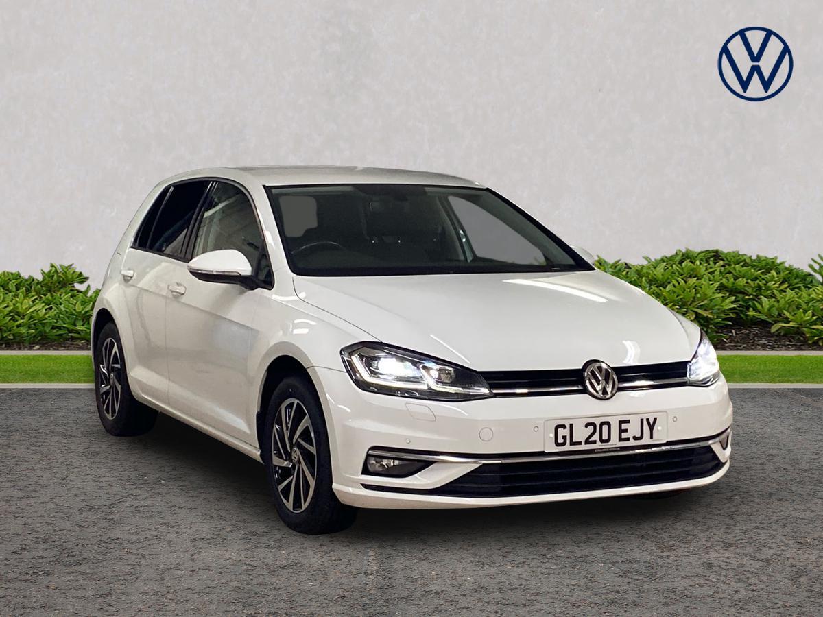Main listing image - Volkswagen Golf