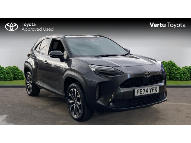 Main listing image - Toyota Yaris Cross