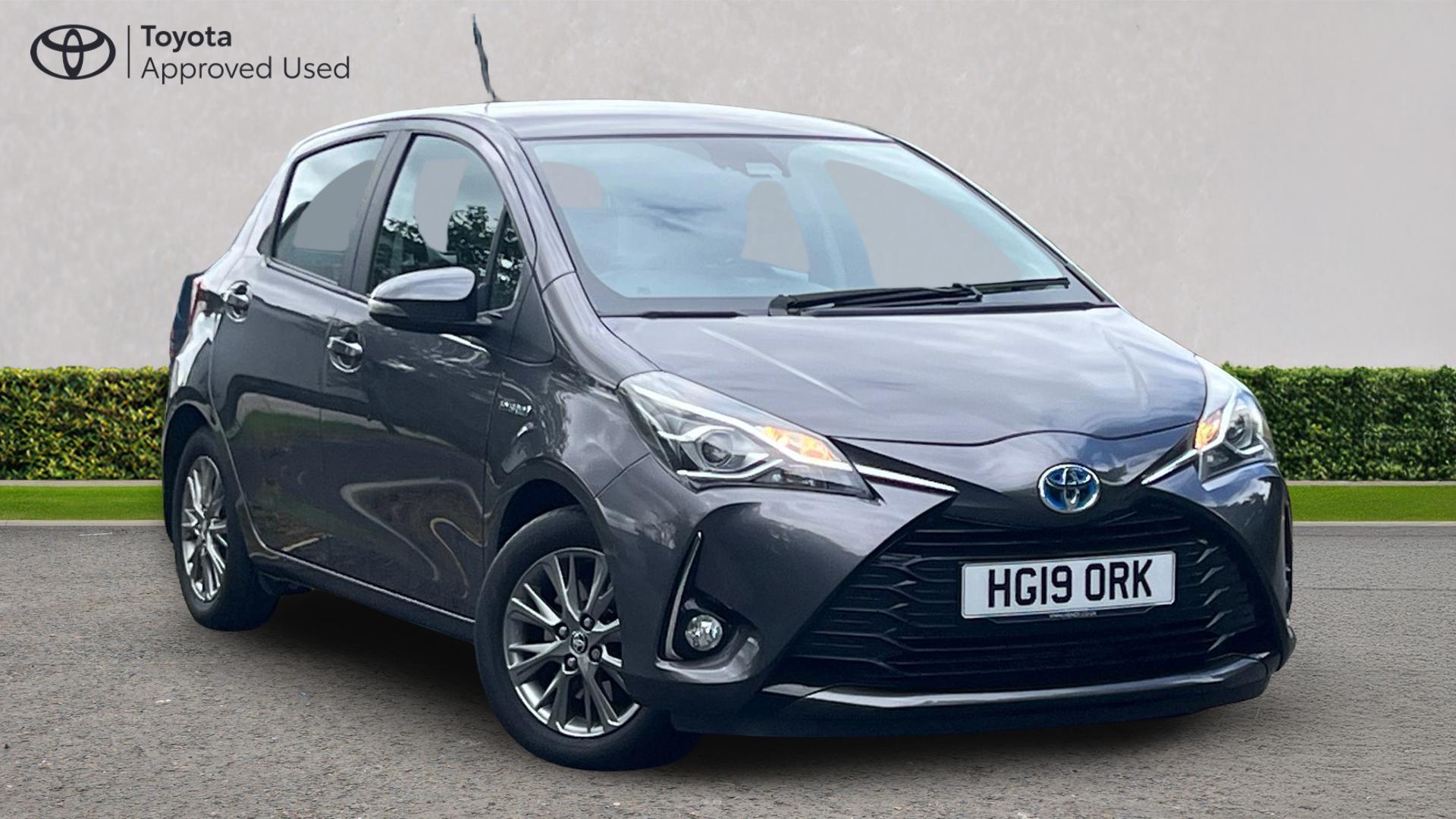 Main listing image - Toyota Yaris