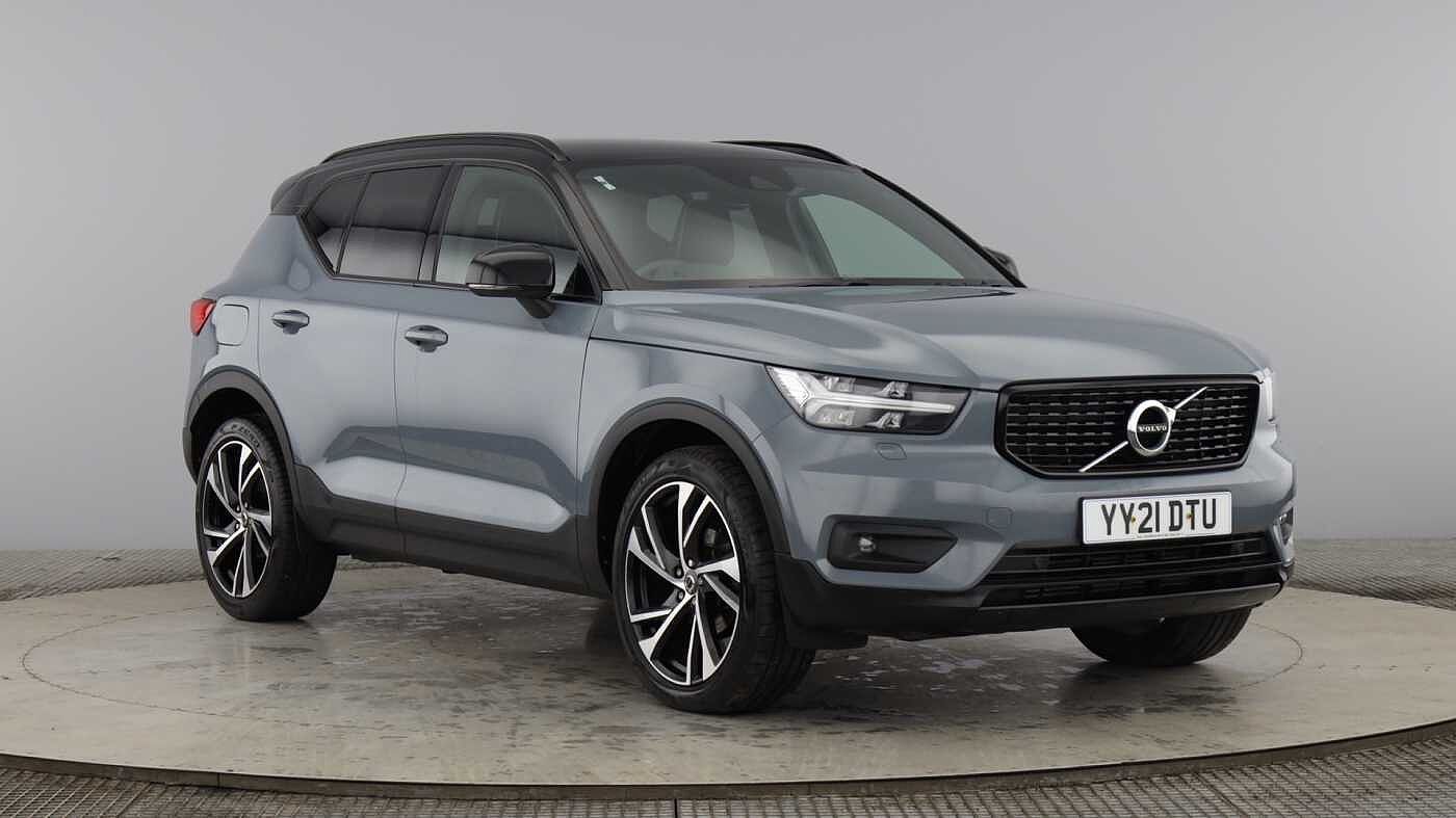 Main listing image - Volvo XC40