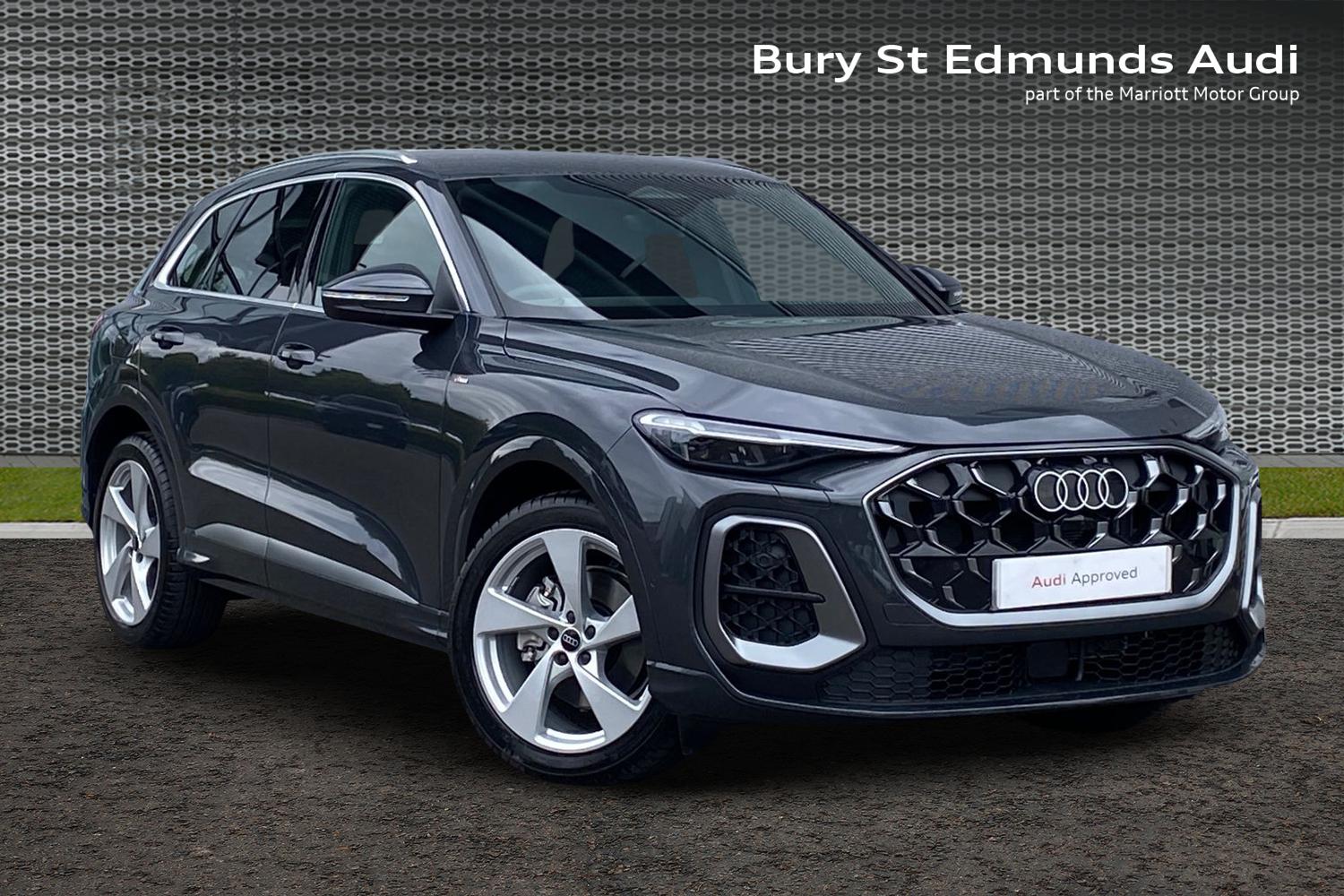 Main listing image - Audi Q5