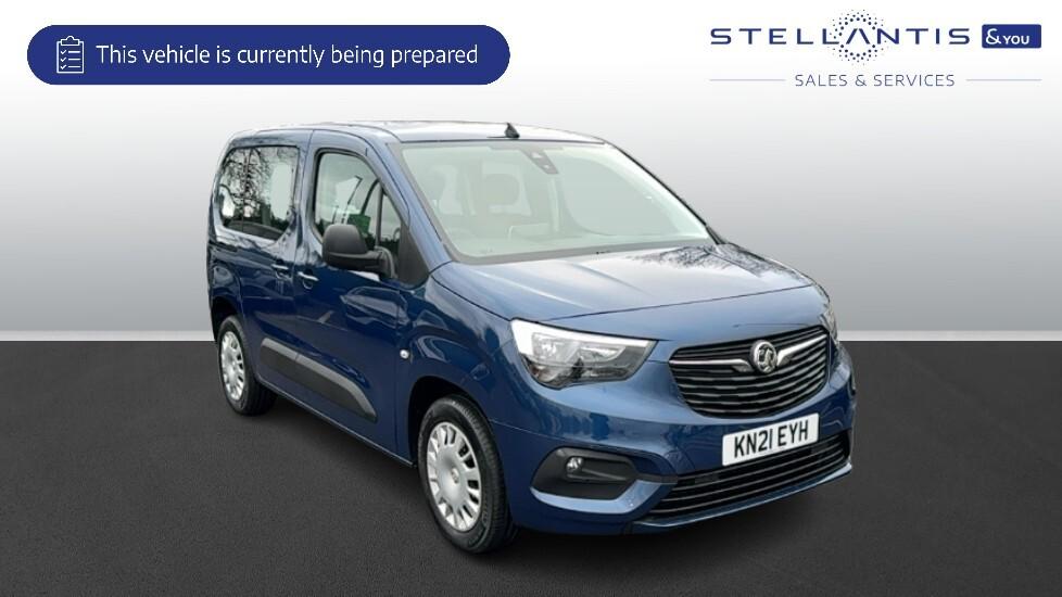 Main listing image - Vauxhall Combo Life