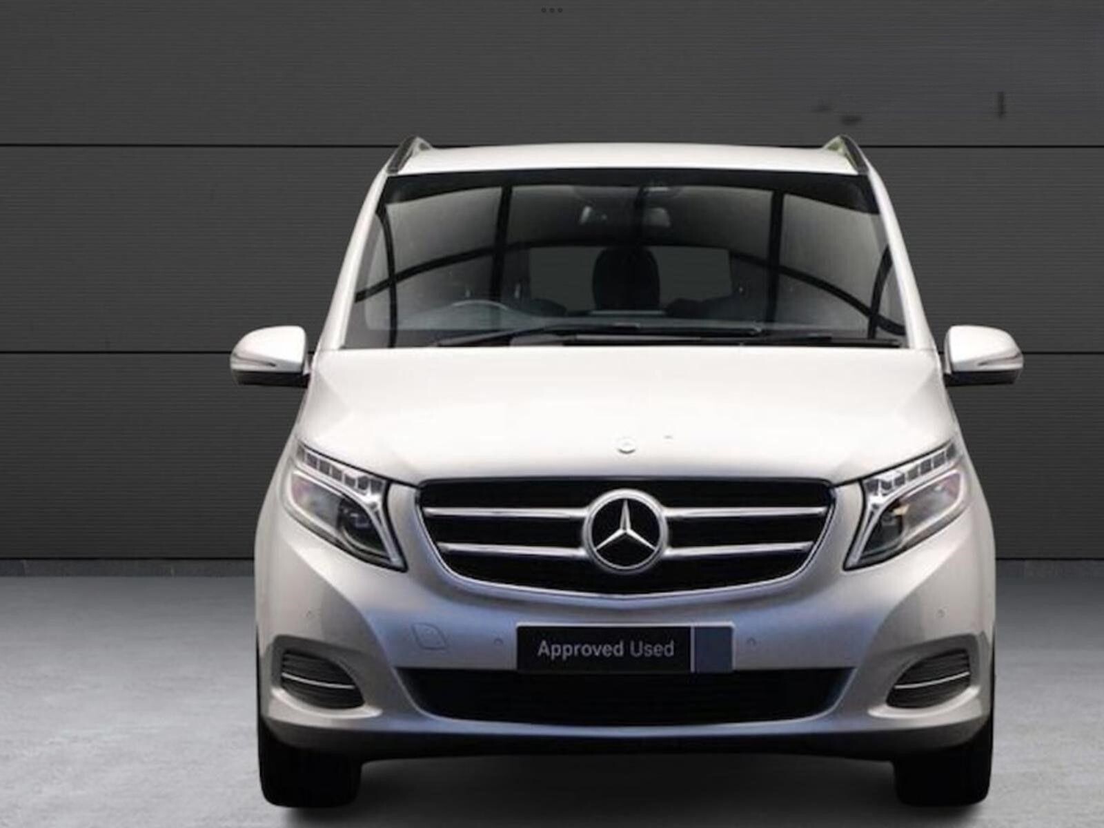 Main listing image - Mercedes-Benz V-Class