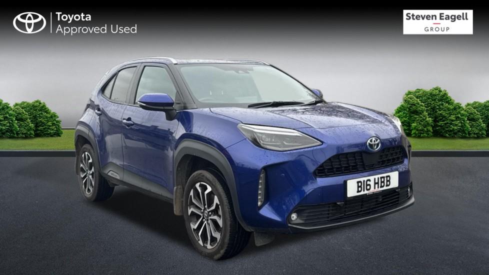 Main listing image - Toyota Yaris Cross