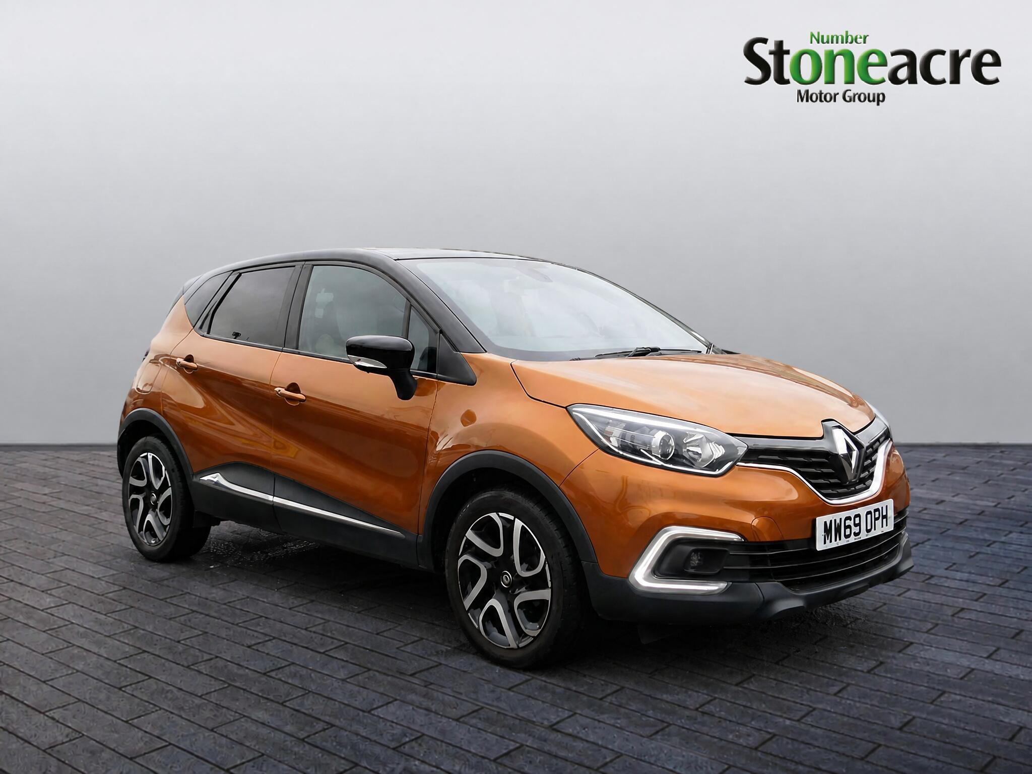 Main listing image - Renault Captur