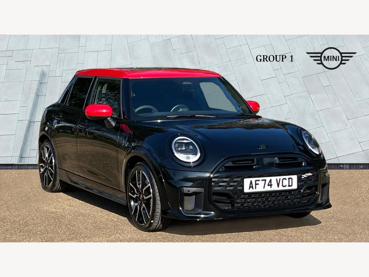Main listing image - MINI Hatchback 5dr