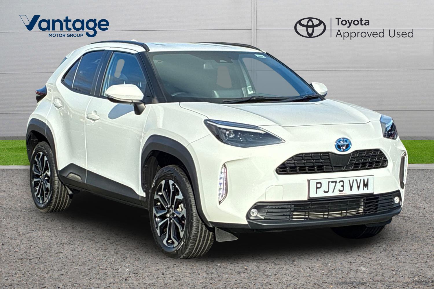Main listing image - Toyota Yaris Cross