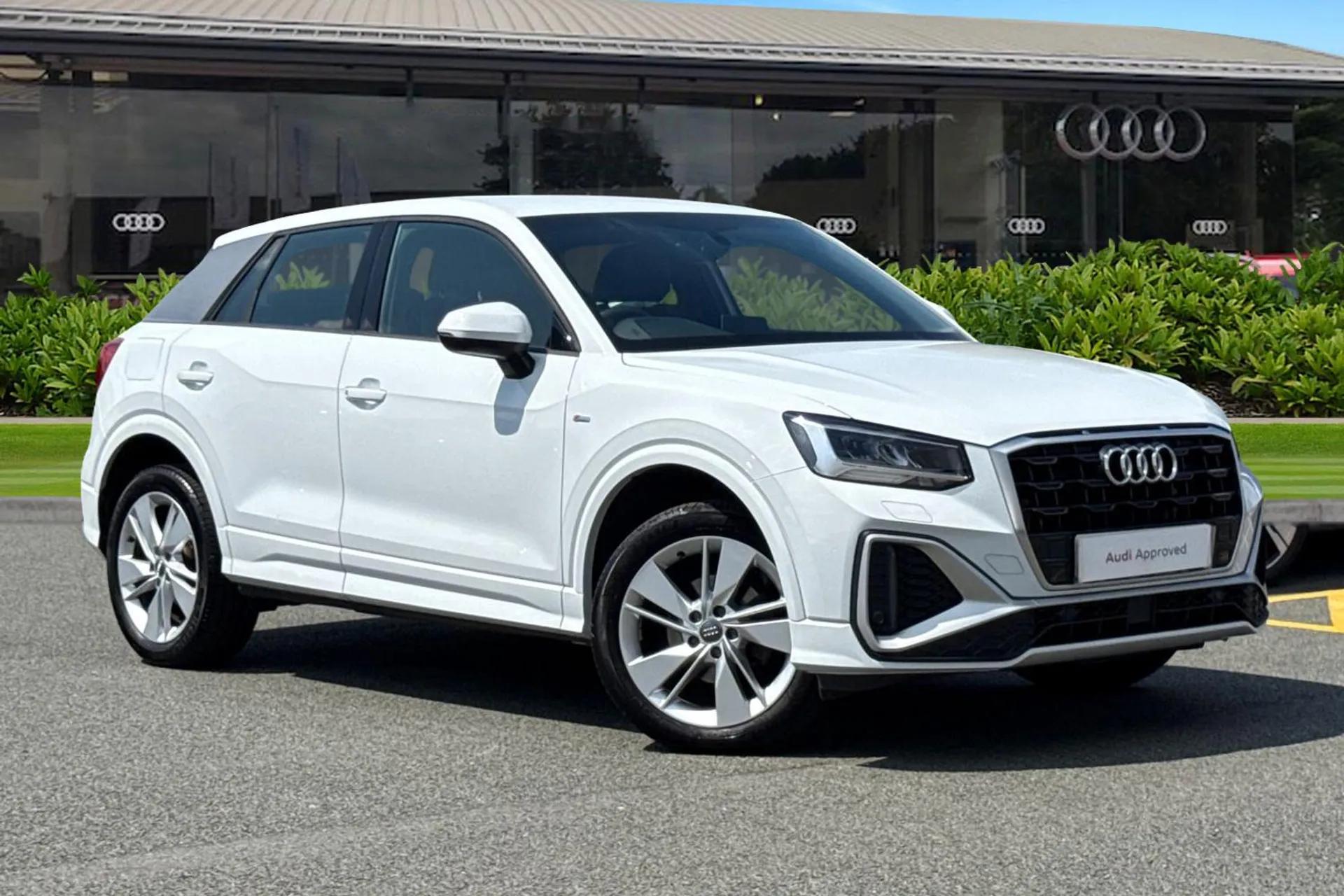 Main listing image - Audi Q2