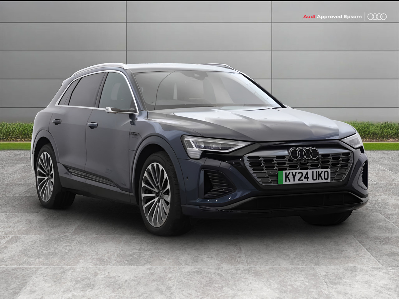 Main listing image - Audi Q8 e-tron