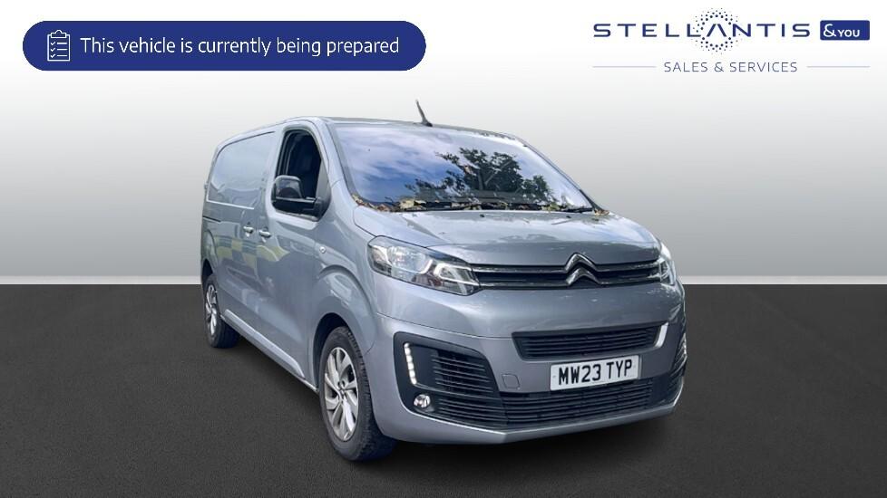 Main listing image - Citroen Dispatch