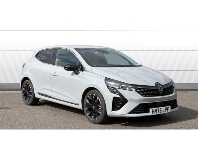 Main listing image - Renault Clio