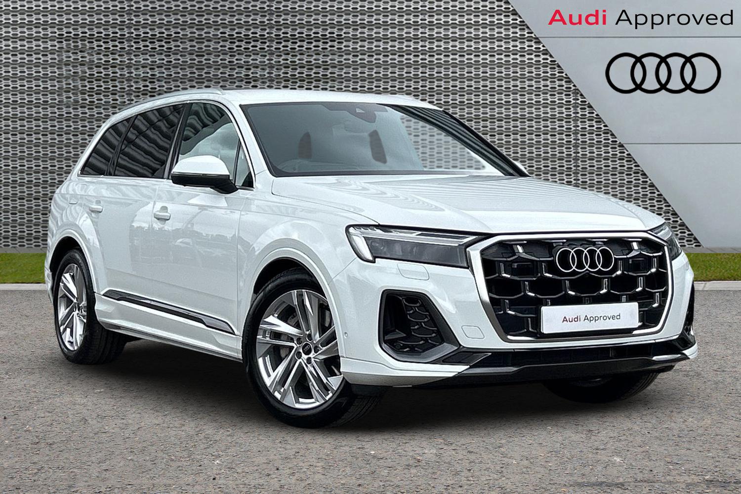 Main listing image - Audi Q7