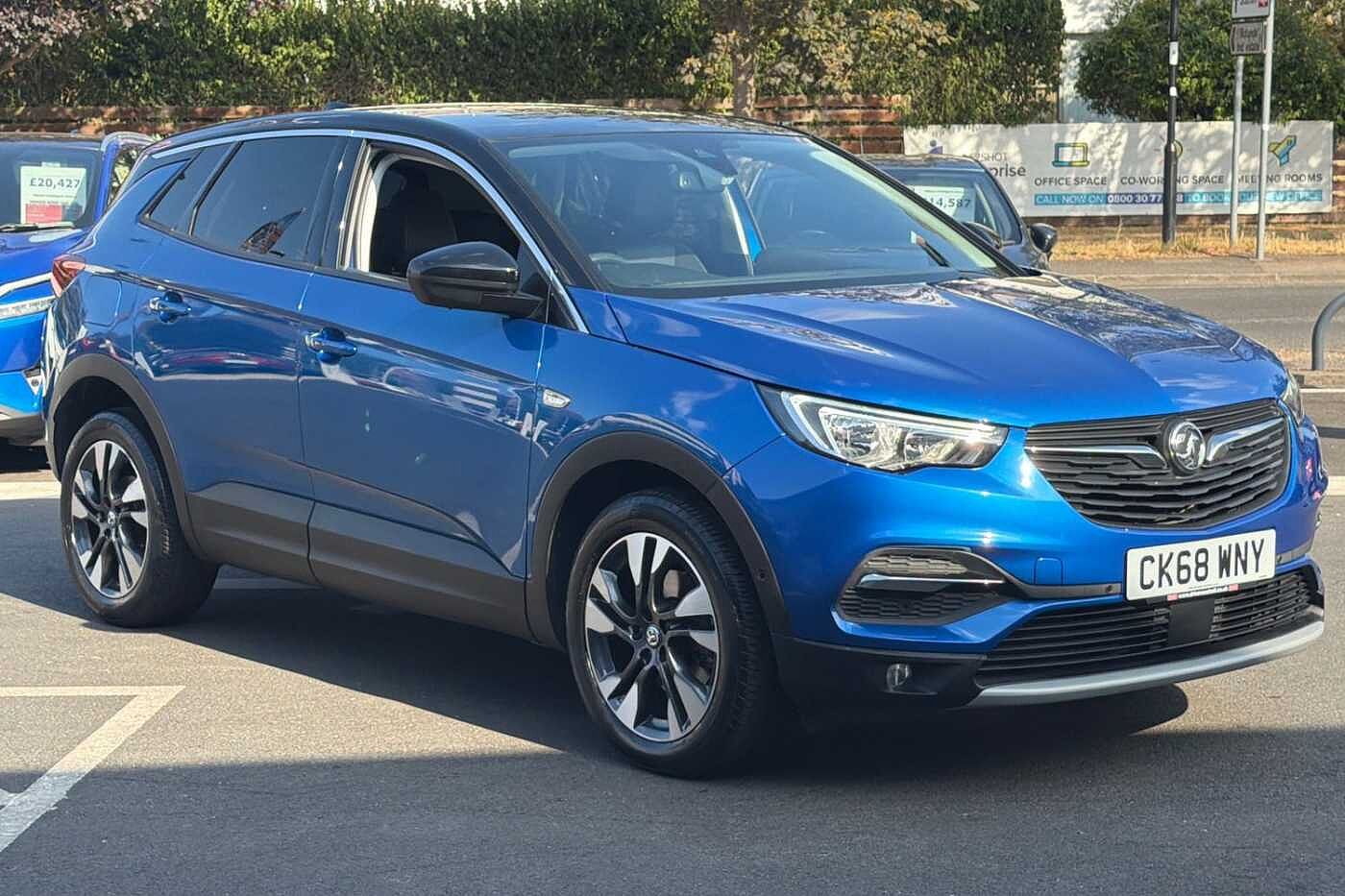 Main listing image - Vauxhall Grandland X