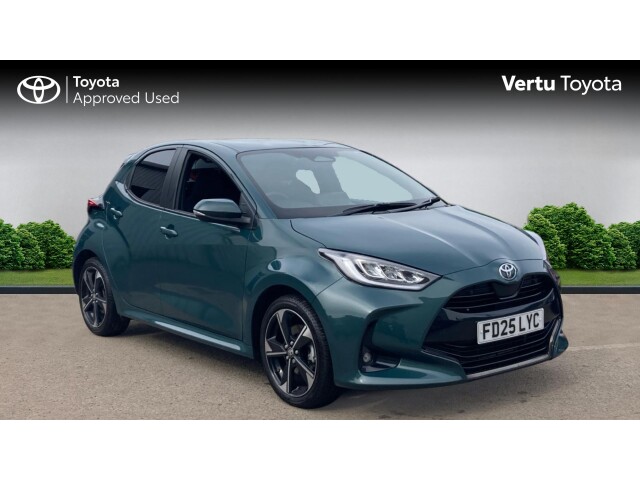 Main listing image - Toyota Yaris