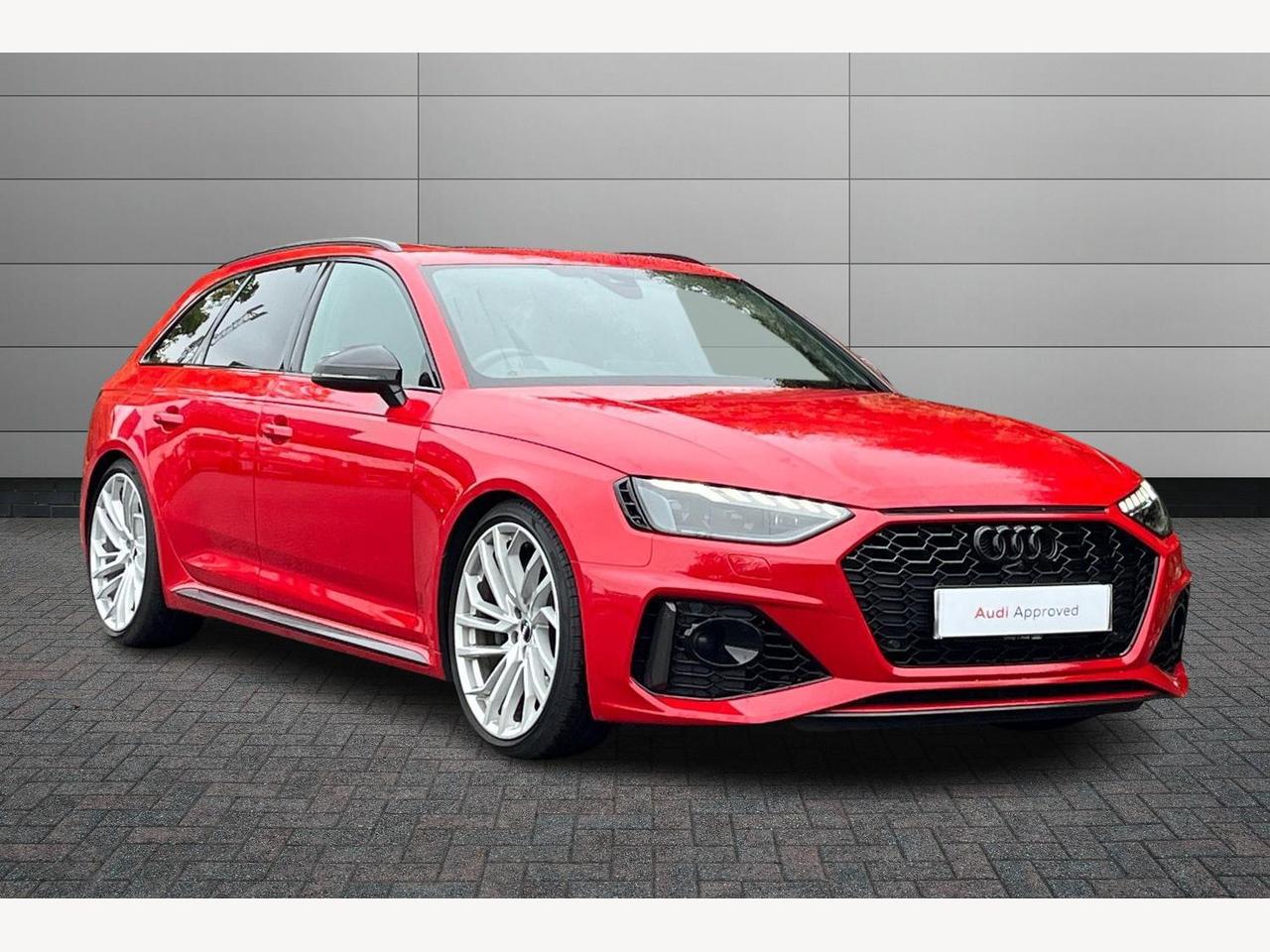Main listing image - Audi RS4