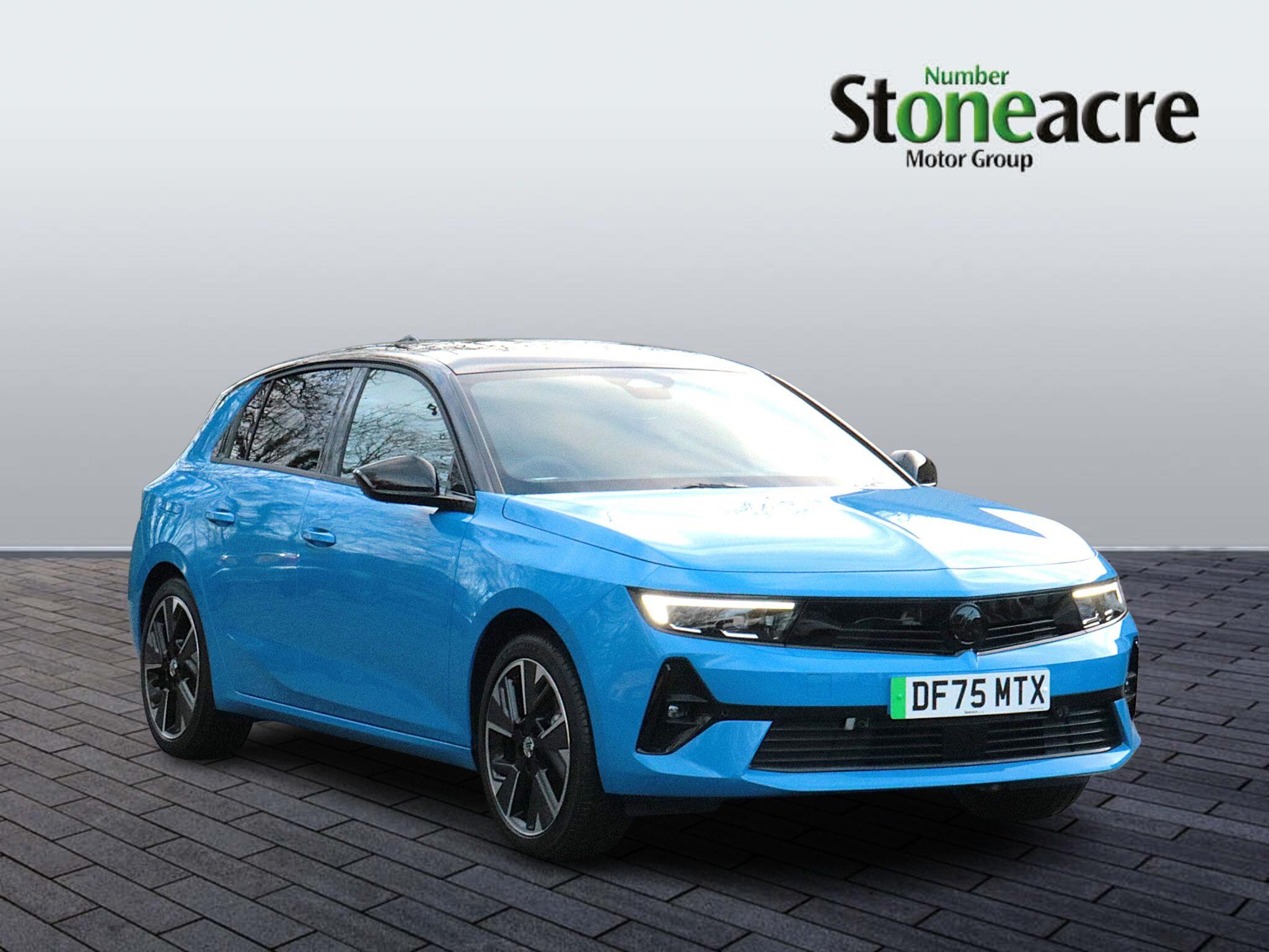 Main listing image - Vauxhall Astra