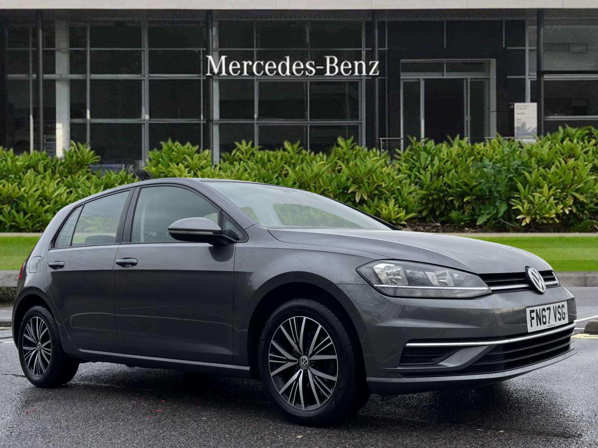 Main listing image - Volkswagen Golf