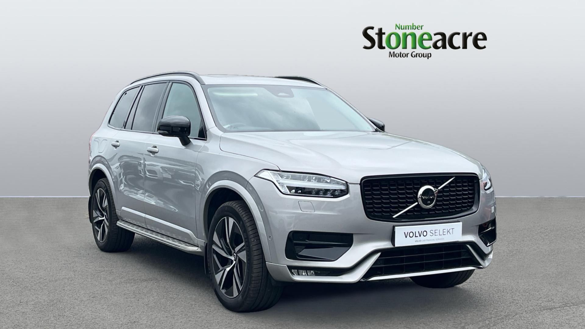 Main listing image - Volvo XC90