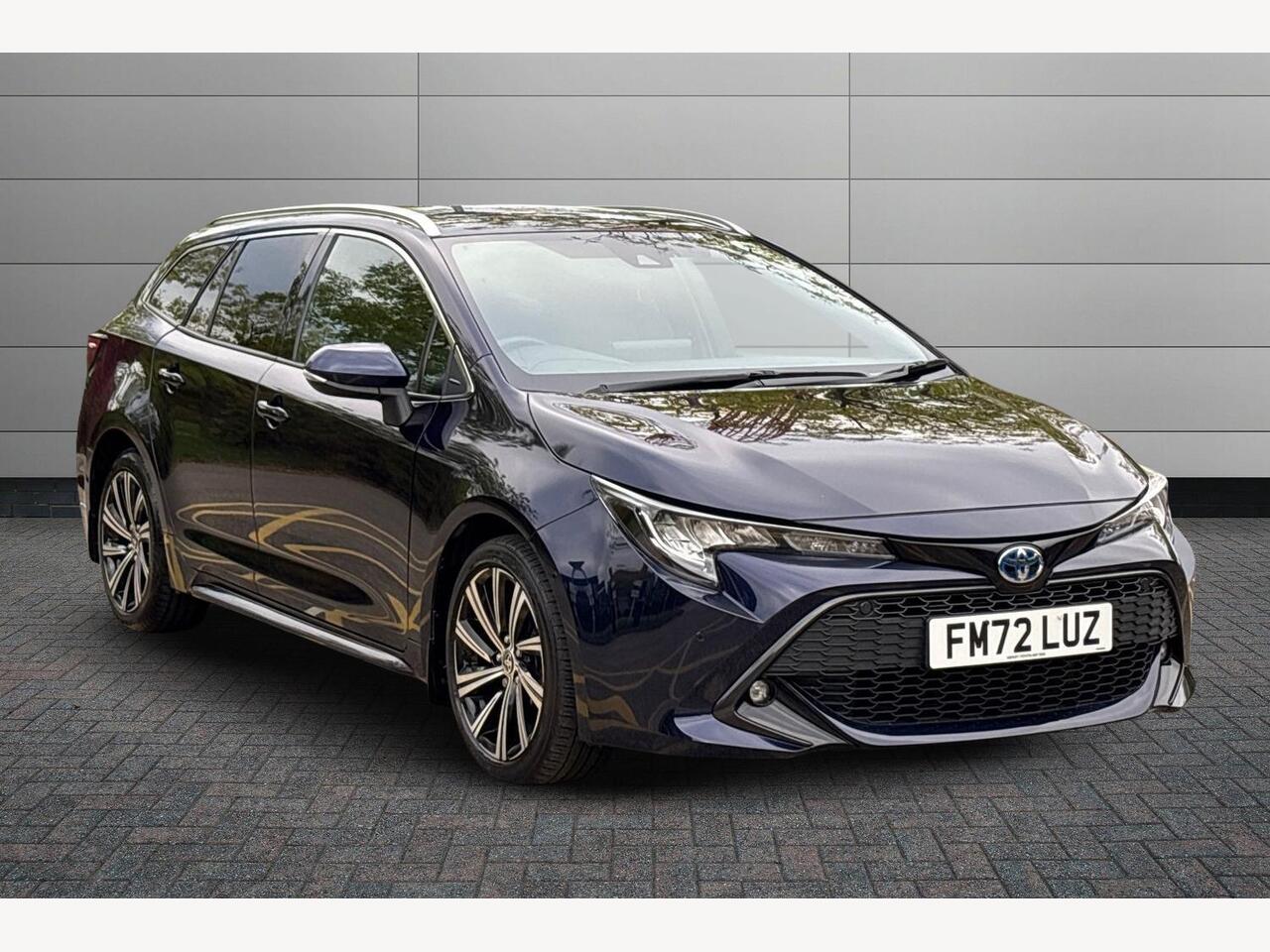 Main listing image - Toyota Corolla Touring Sport