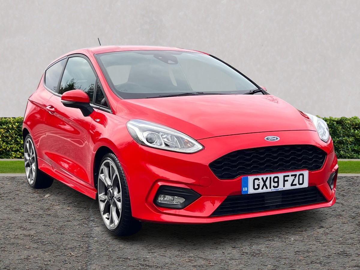 Main listing image - Ford Fiesta