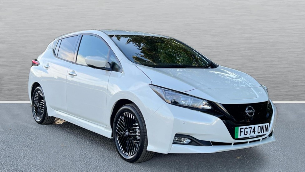 Main listing image - Nissan Leaf