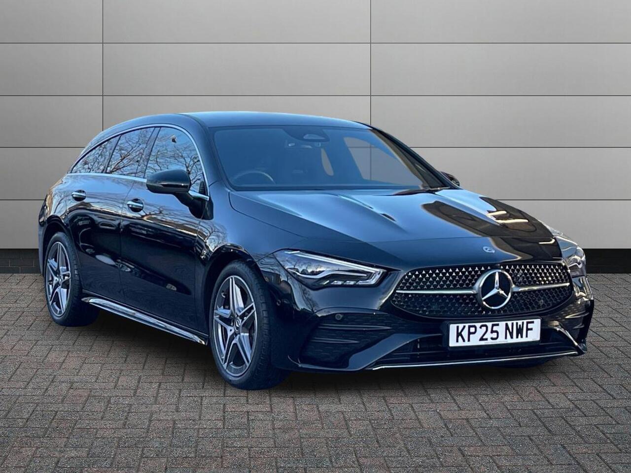 Main listing image - Mercedes-Benz CLA Shooting Brake