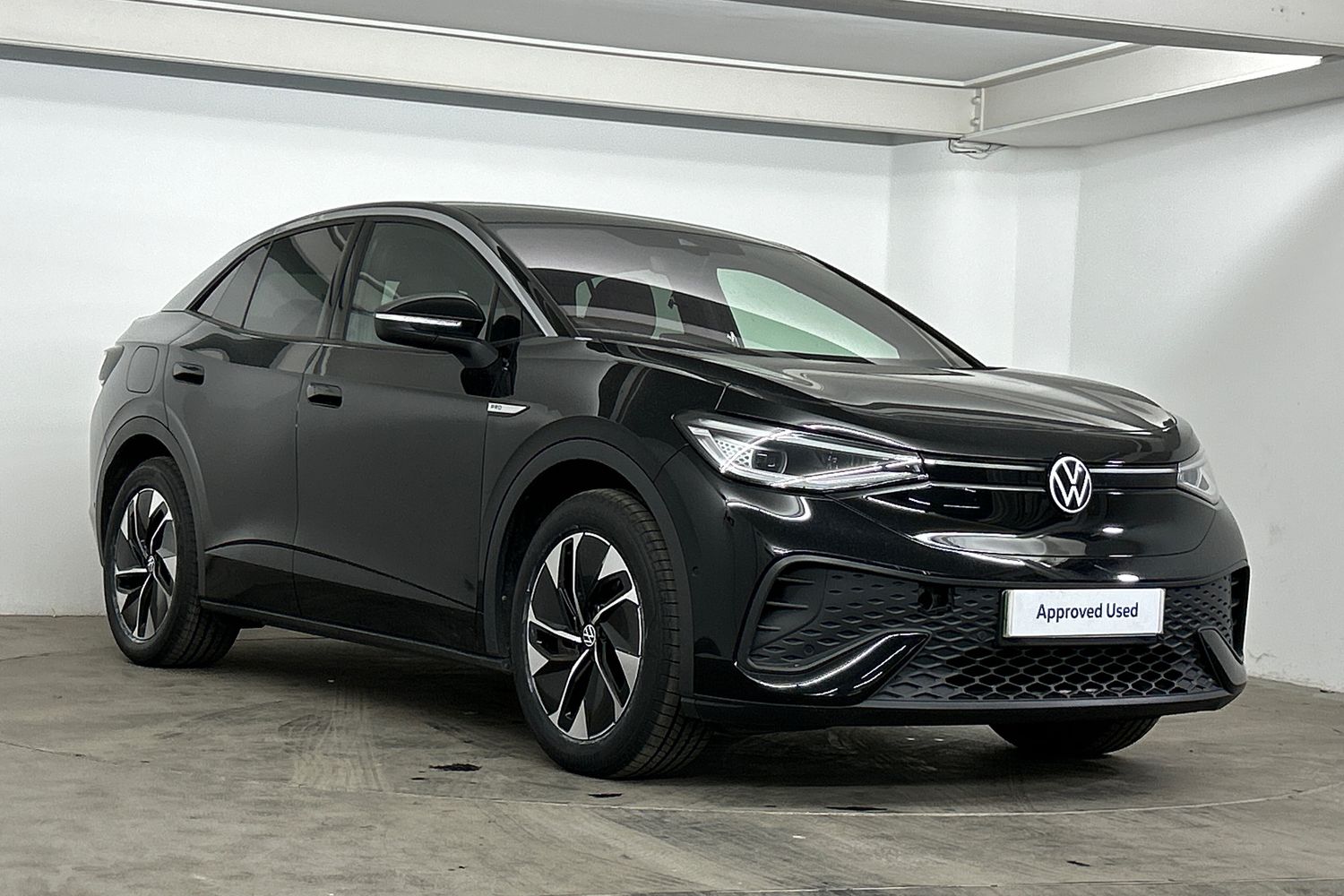 Main listing image - Volkswagen ID.5