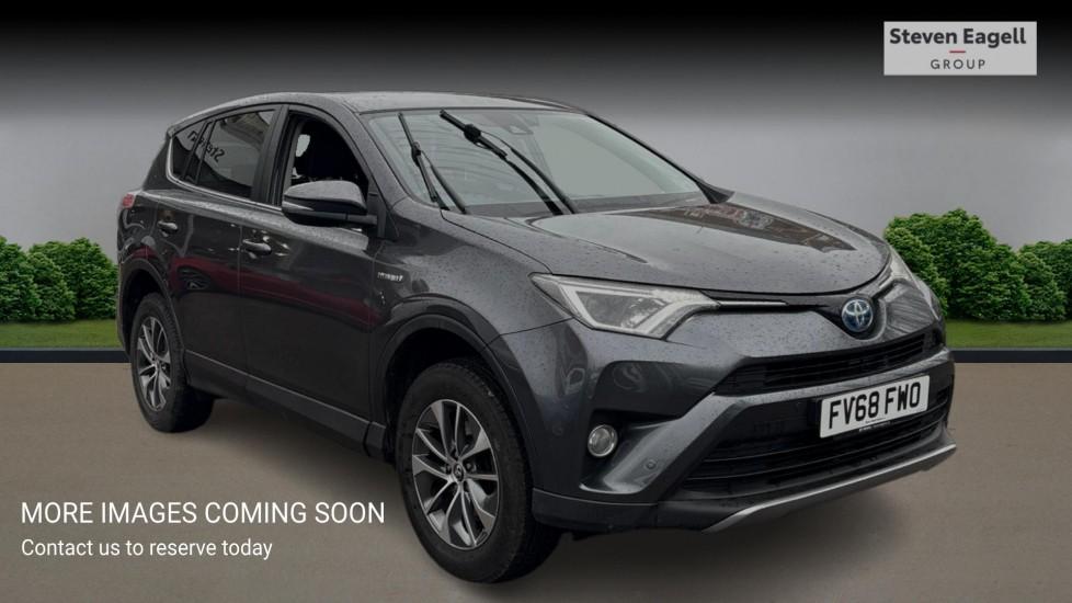 Main listing image - Toyota RAV4