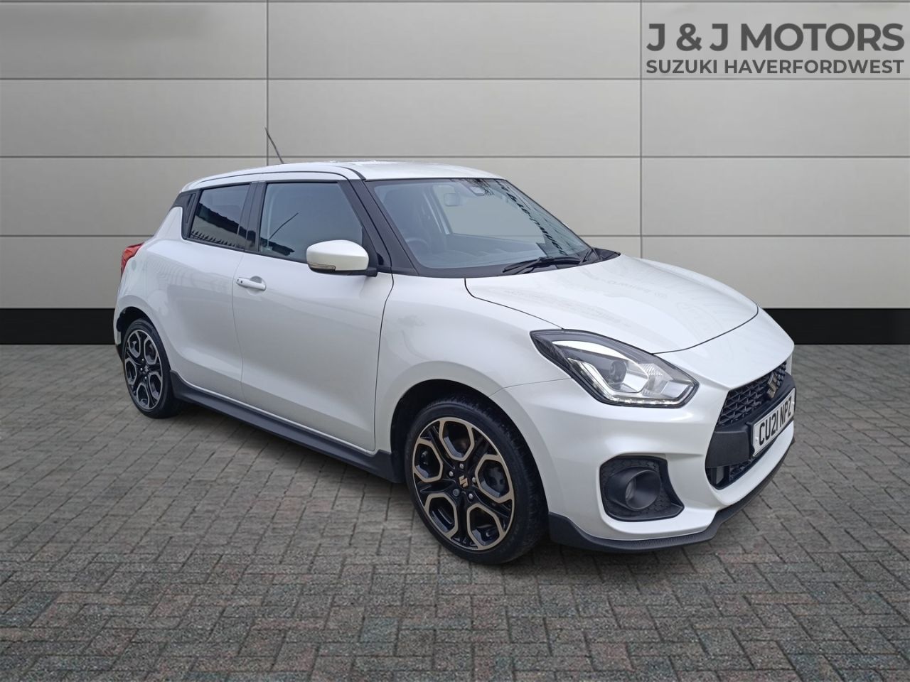 Main listing image - Suzuki Swift Sport