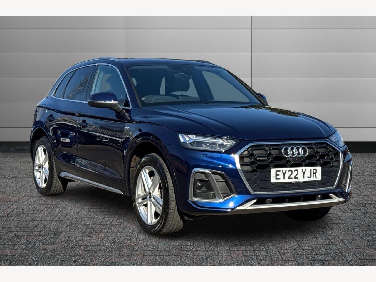 Main listing image - Audi Q5