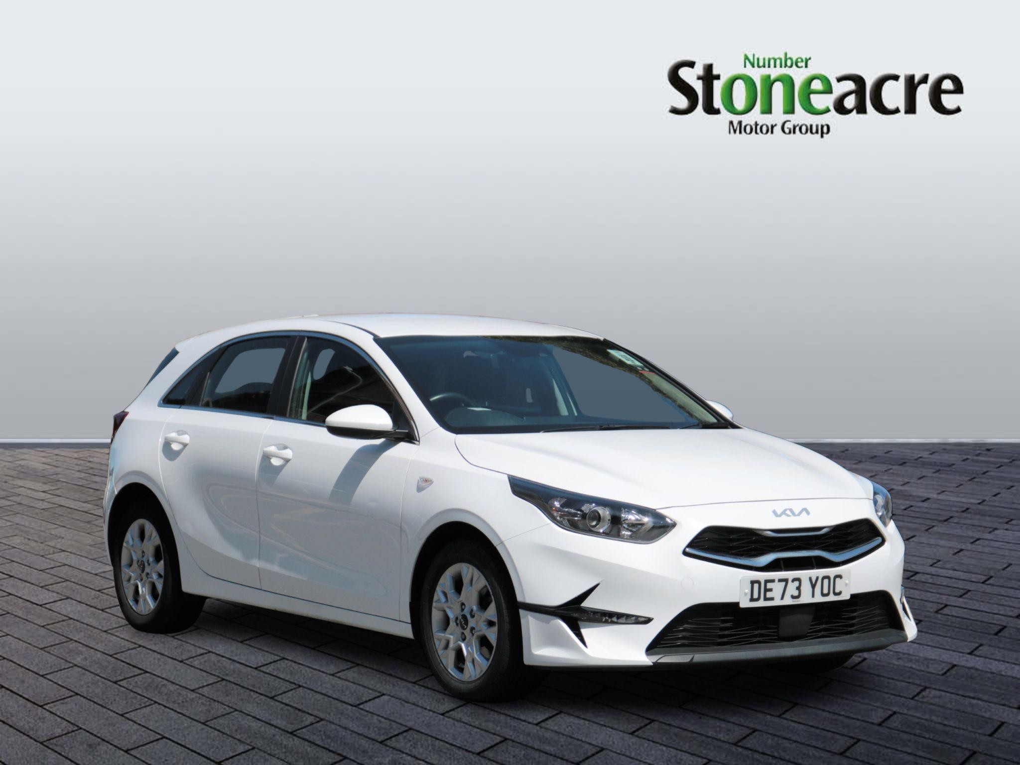 Main listing image - Kia Ceed