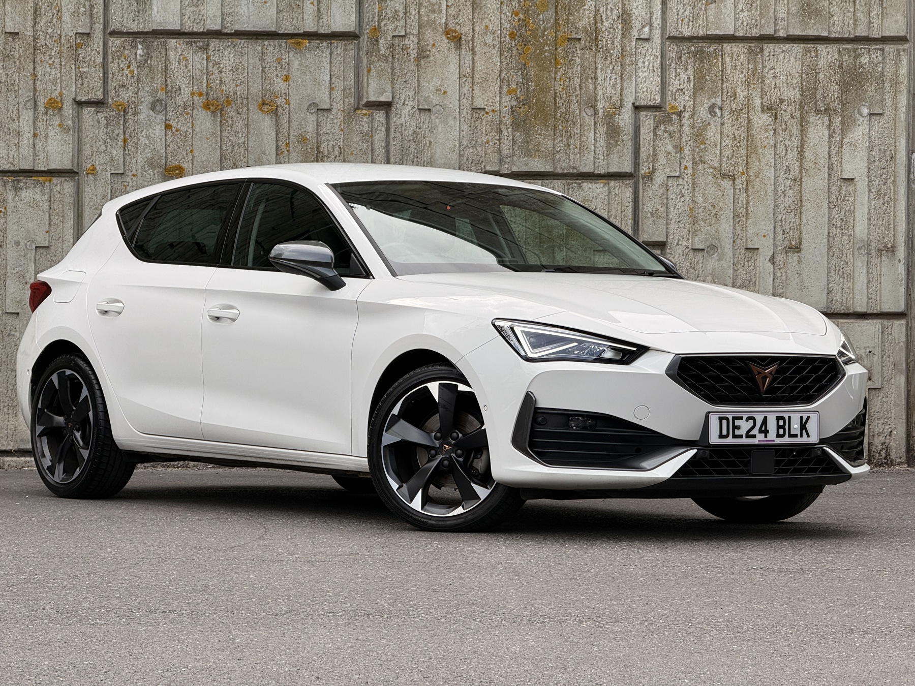 Main listing image - Cupra Leon