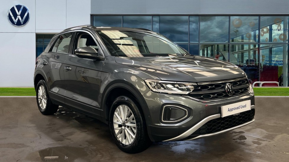 Main listing image - Volkswagen T-Roc