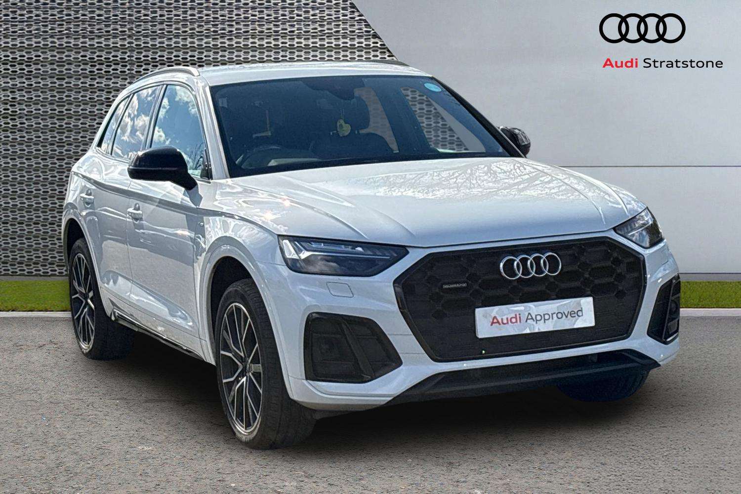 Main listing image - Audi Q5