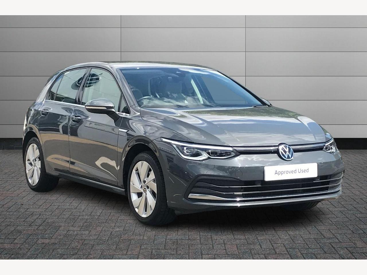 Main listing image - Volkswagen Golf