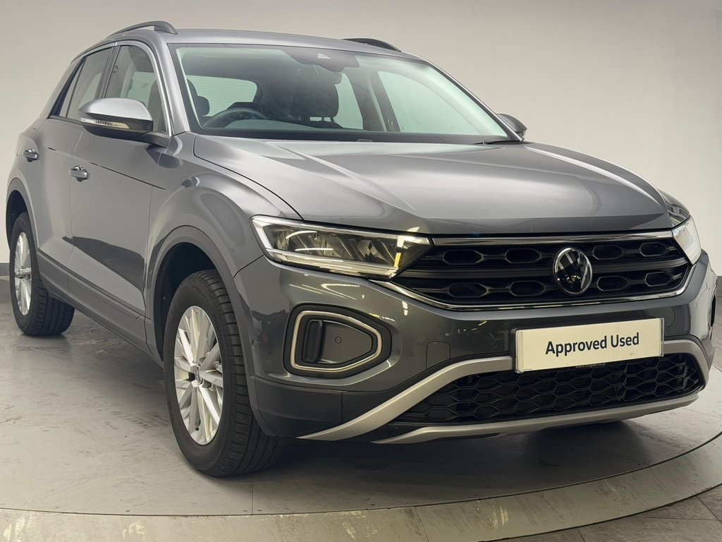Main listing image - Volkswagen T-Roc