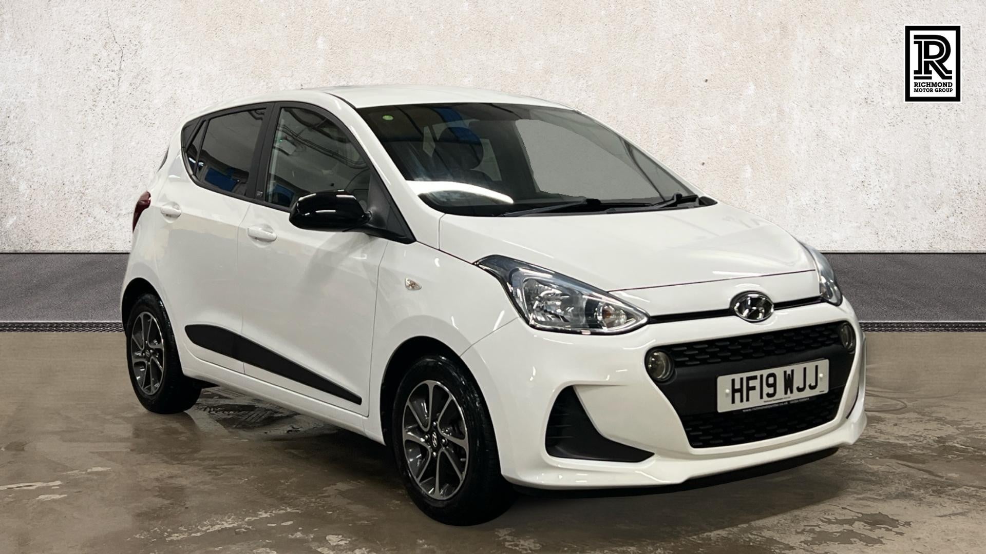 Main listing image - Hyundai i10
