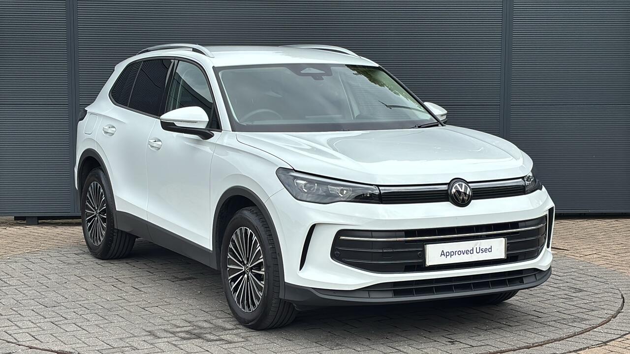 Main listing image - Volkswagen Tiguan