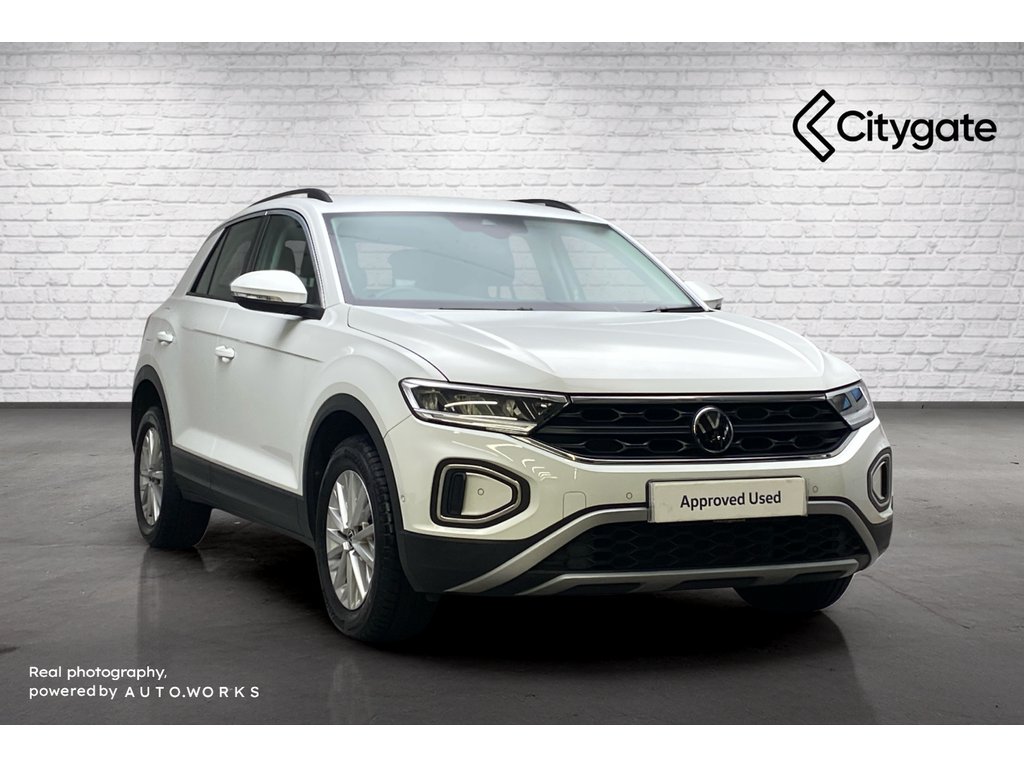 Main listing image - Volkswagen T-Roc