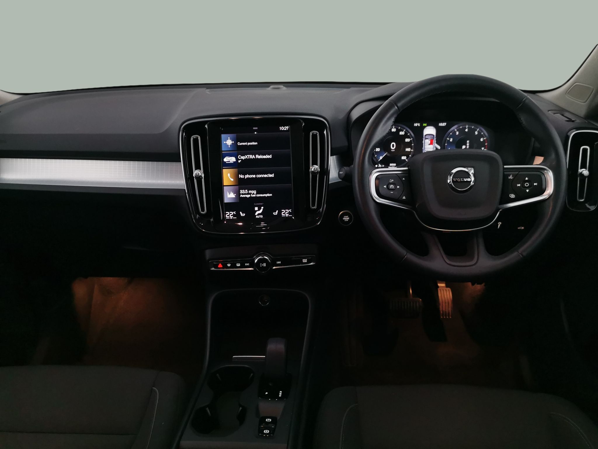 Main listing image - Volvo XC40